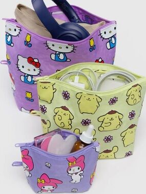 BAGGU NWOT Hello Kitty and Friends Go Pouch Set